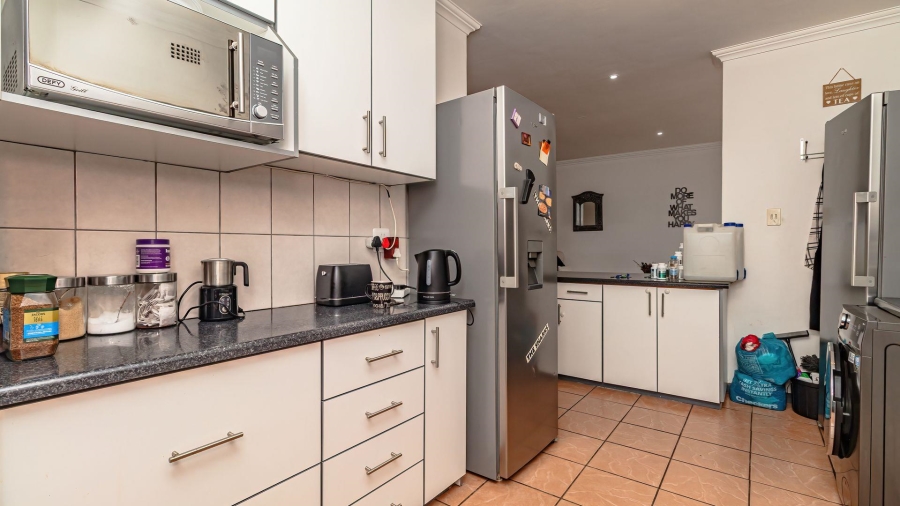 5 Bedroom Property for Sale in Dana Bay Western Cape
